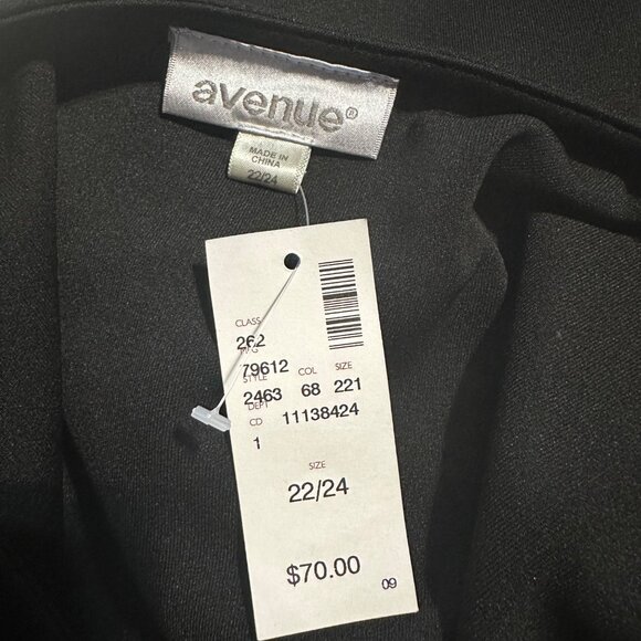 Avenue Dress Size 22/24 Black Red Damask Pattern Gothic Holiday Cocktail NWT - Picture 3 of 8